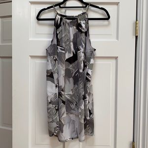 New sleeveless grey black green & white shirt